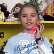 Ho 10 anni.... Il vostro dispositivo mi ha aiutato e la cosa migliore è che quando qualcosa mi fa male posso lucidarlo io stesso....